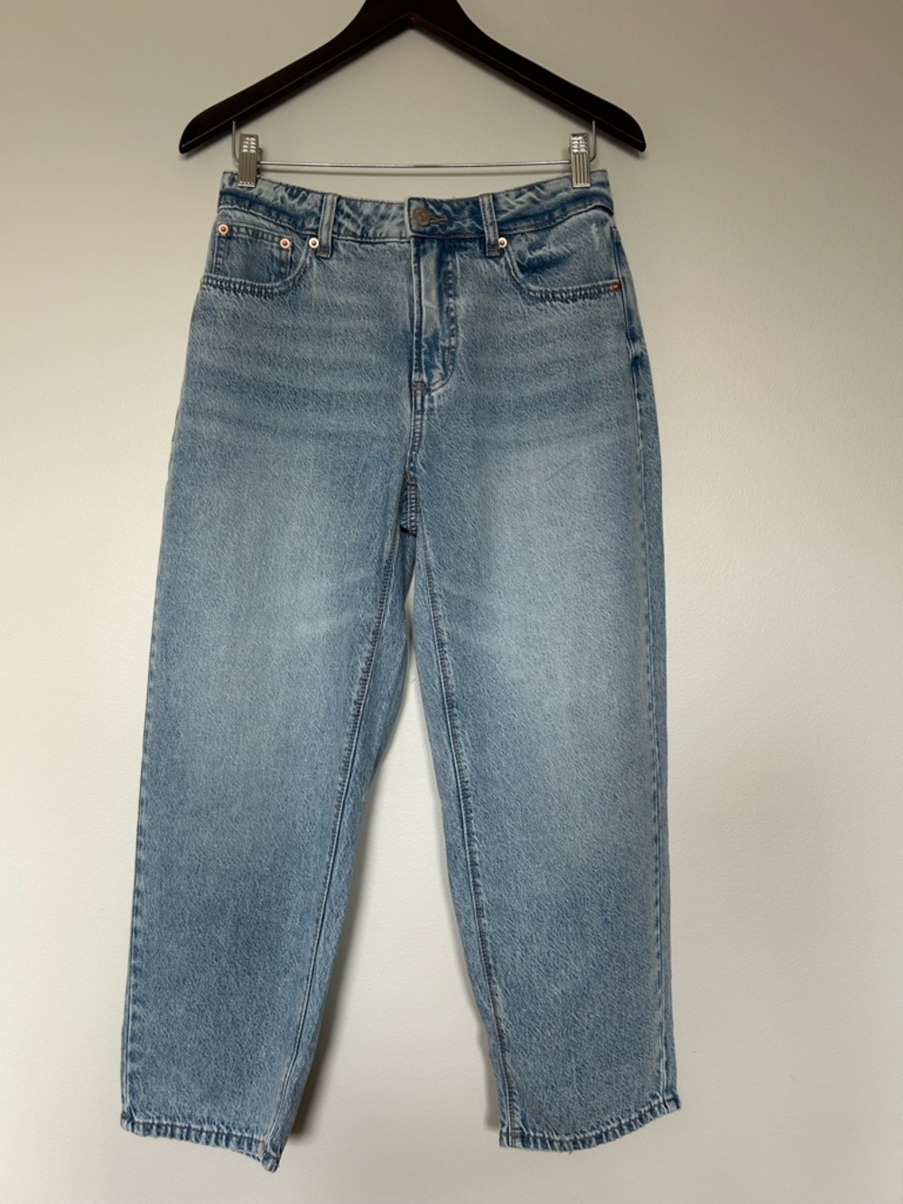 Reitmans Light Blue barrel jeans